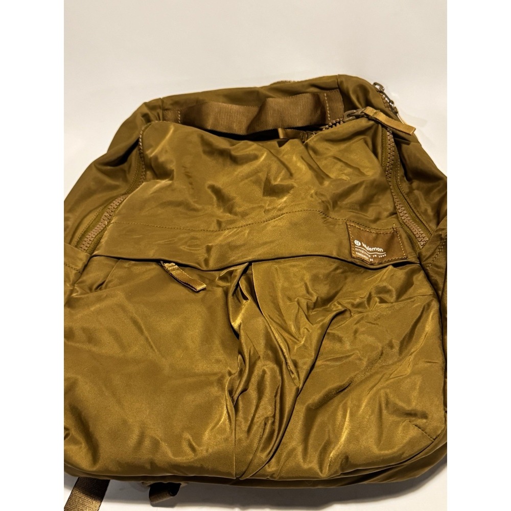 Lululemon everyday backpack Olive Bronze